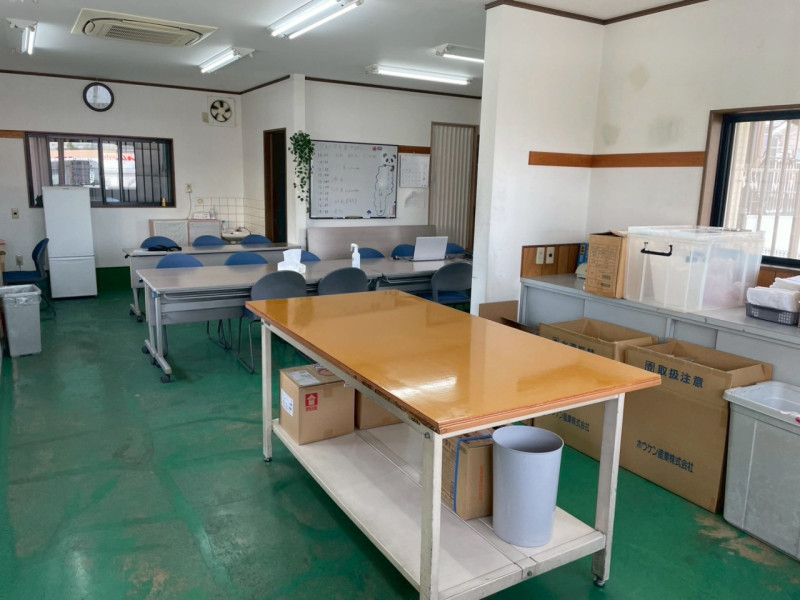 作業所室内